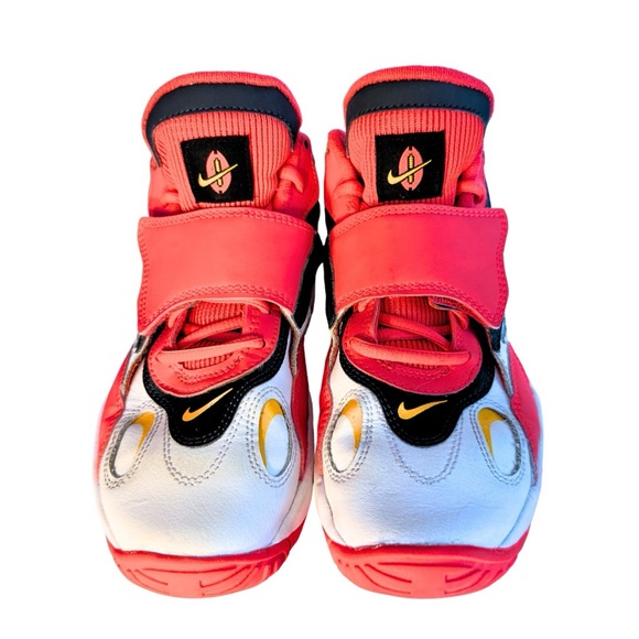 EUC Nike Air Max Speed Turf in Red Orbit Kid sz 5 Laces Velcro White - Picture 4 of 11